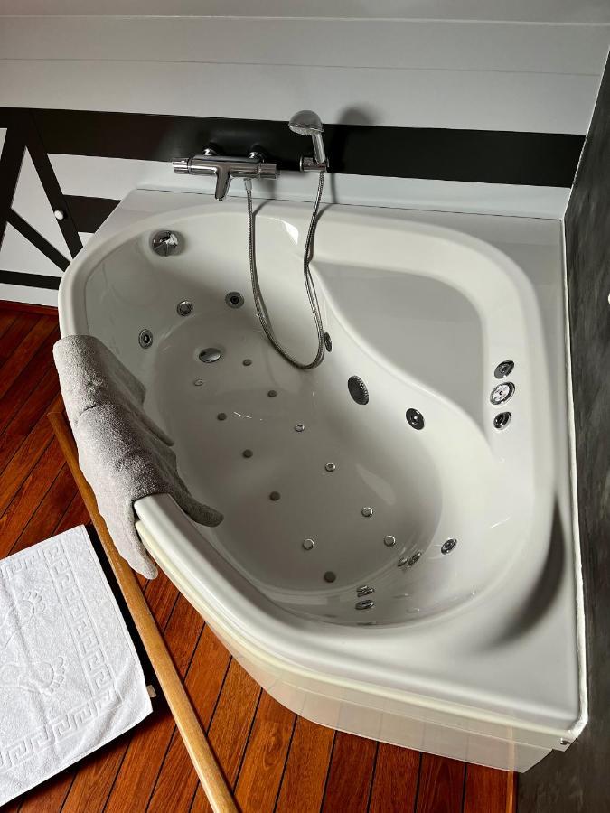 스타블로 La Borzeux B&B 외부 사진